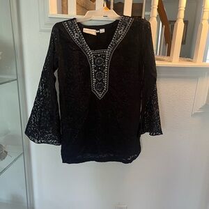 Elegant Black Tunic with White Embroidery